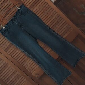 BEAUTIFUL Roz&Ali embellished flare jeans. EUC size 14